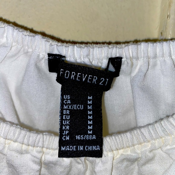 Forever 21 - White Crop Top - Picture 2 of 2